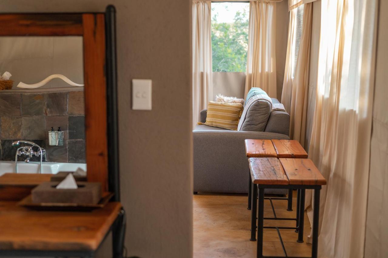 Umkumbe Bush Lodge - Luxury Tented Camp Khu bảo tồn Sabi Sand Ngoại thất bức ảnh