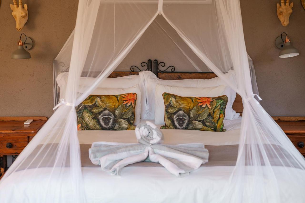 Umkumbe Bush Lodge - Luxury Tented Camp Khu bảo tồn Sabi Sand Ngoại thất bức ảnh